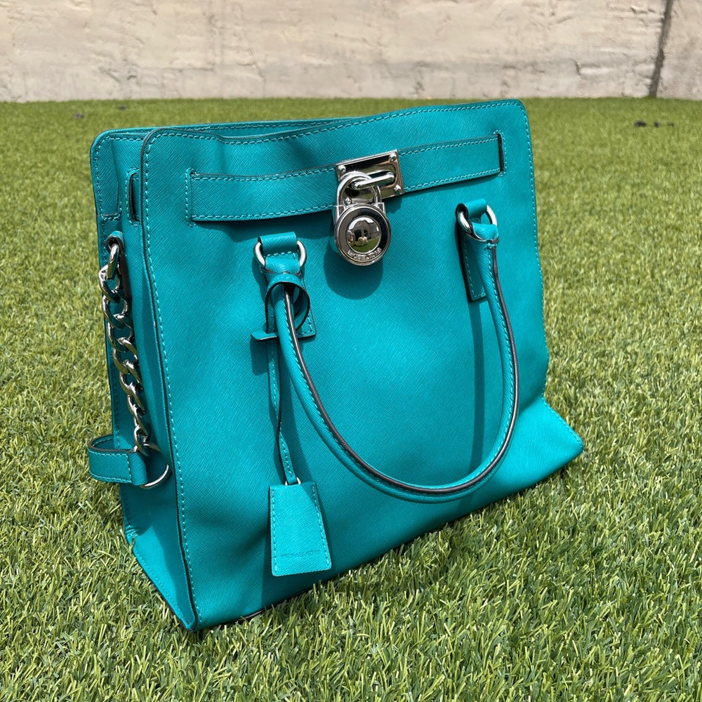 Michael Kors Purse ***Great Condition***